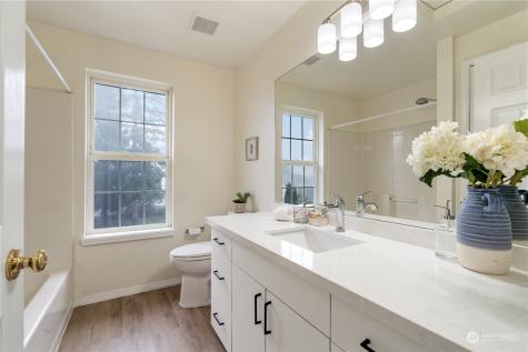3909 167th Place SW Lynnwood WA 98037