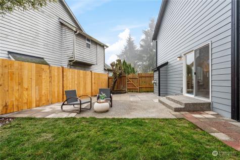 3909 167th Place SW Lynnwood WA 98037