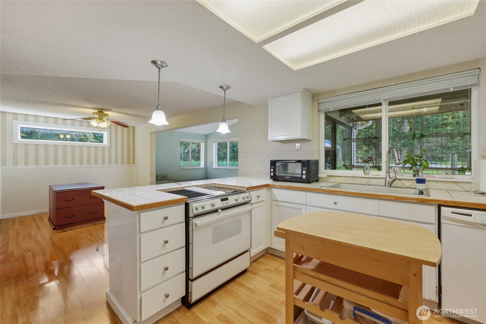 37214 Allen Road S Roy WA 98580