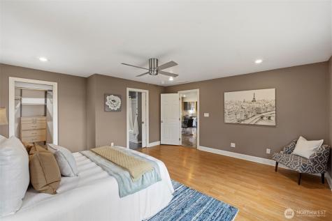 2502 NE 7th Street Renton WA 98056