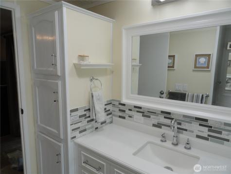 222 Maple Avenue NW Napavine WA 98565