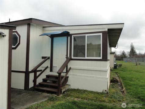 222 Maple Avenue NW Napavine WA 98565
