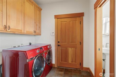 357 Lakayuse Road Manson WA 98831