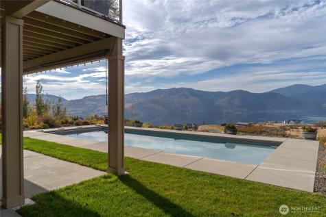 357 Lakayuse Road Manson WA 98831