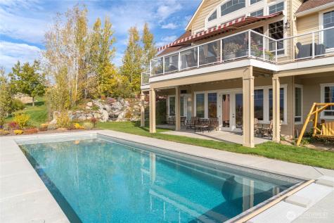 357 Lakayuse Road Manson WA 98831