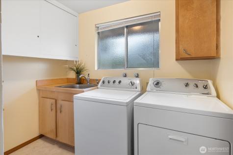 8948 133rd Avenue SE Newcastle WA 98059