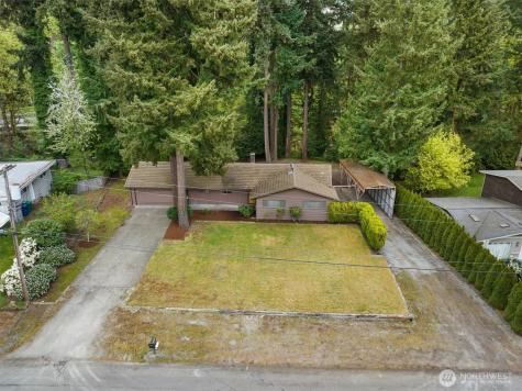 8948 133rd Avenue SE Newcastle WA 98059
