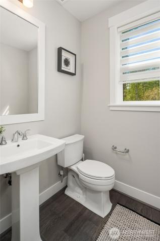 23908 NE 15th Way Sammamish WA 98074