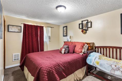 2716 5th Street Union Gap WA 98903
