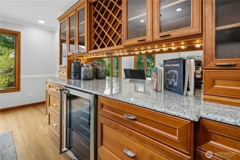 20005 NE 42nd Street Sammamish WA 98074