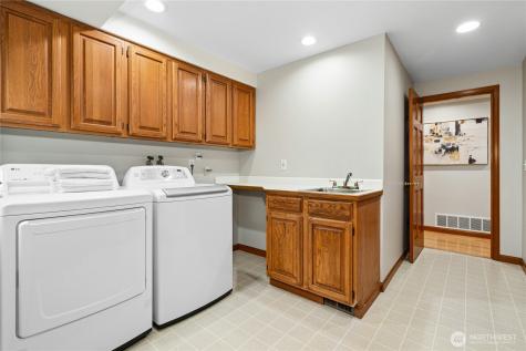 20005 NE 42nd Street Sammamish WA 98074