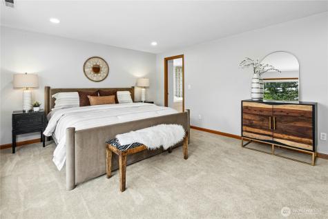 20005 NE 42nd Street Sammamish WA 98074