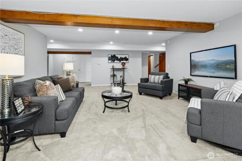 20005 NE 42nd Street Sammamish WA 98074