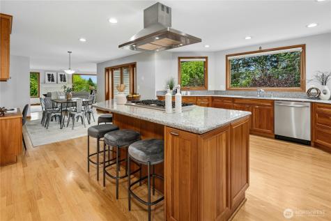 20005 NE 42nd Street Sammamish WA 98074