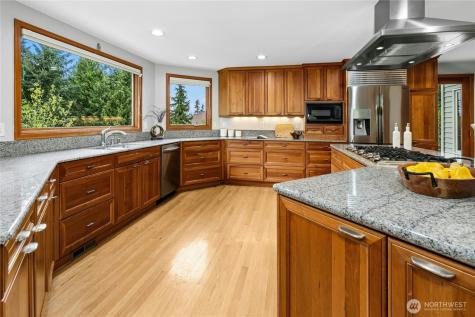 20005 NE 42nd Street Sammamish WA 98074