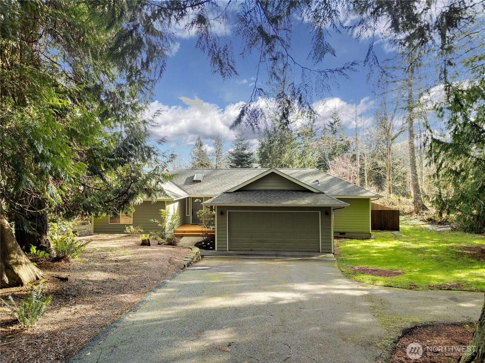 201 Rainier Lane Port Ludlow WA 98365