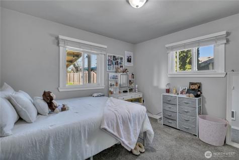 4610 E C Street Tacoma WA 98404