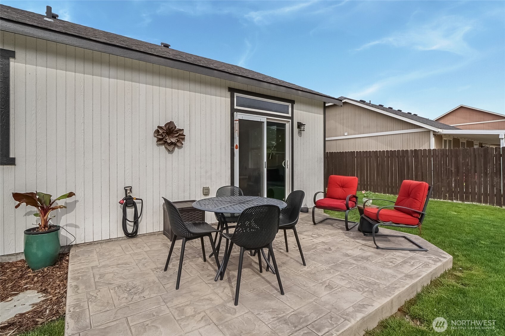 525 N Kentucky Drive Moses Lake WA 98837