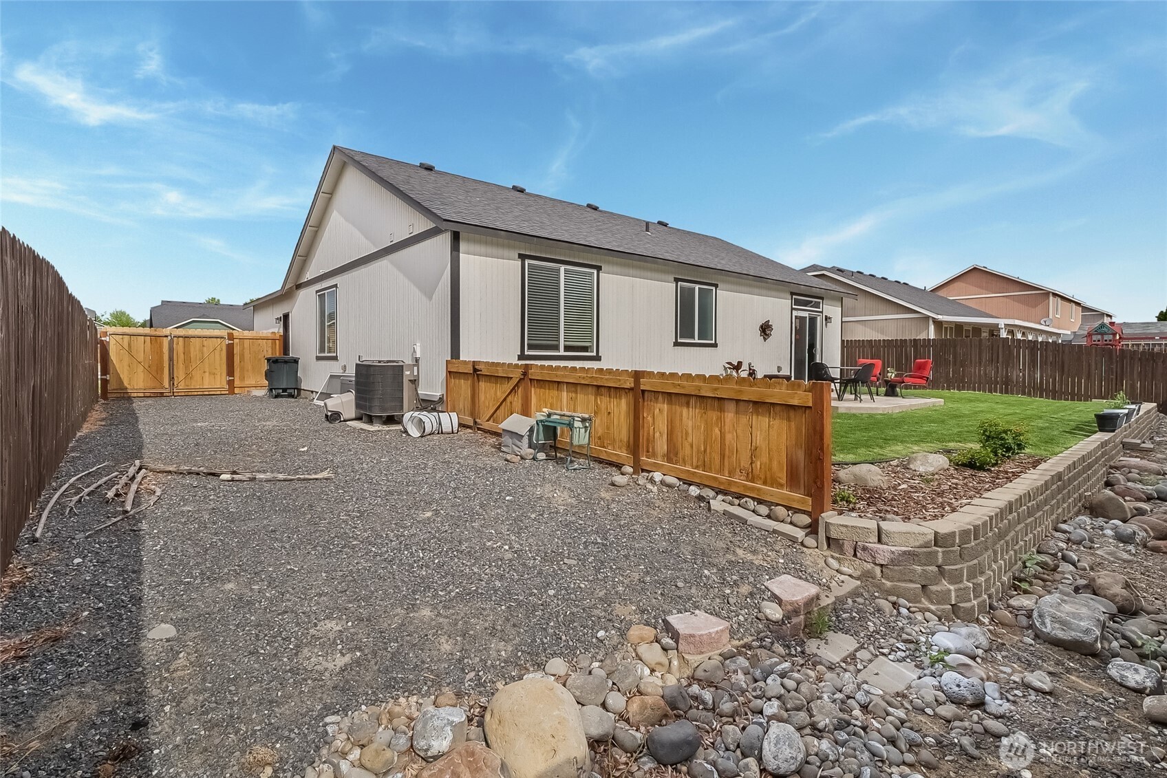 525 N Kentucky Drive Moses Lake WA 98837