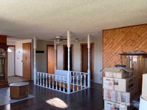 64 Lakeview Way Brewster WA 98812
