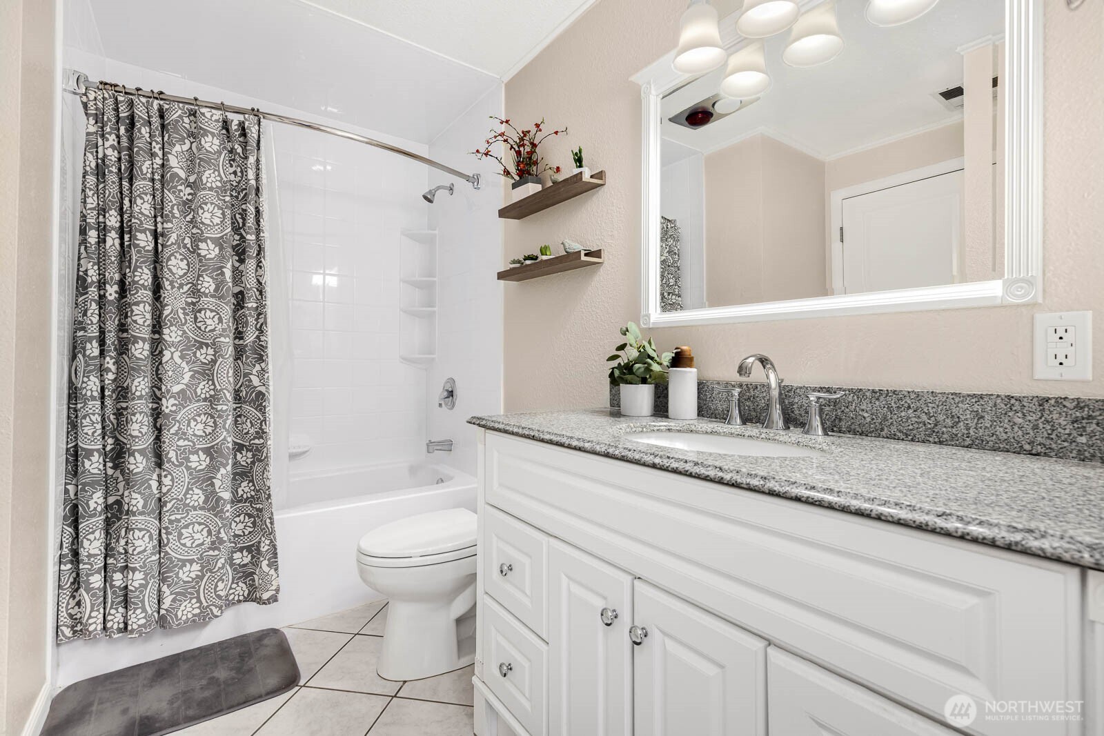 13814 59th Avenue SE Everett WA 98208