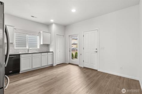 5804 Vermont Avenue SE Lacey WA 98513