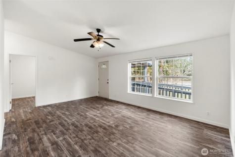 102 Tory Lynn Drive Winlock WA 98596