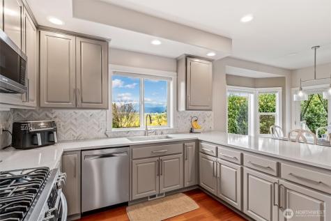 10310 195th Street NE Arlington WA 98223