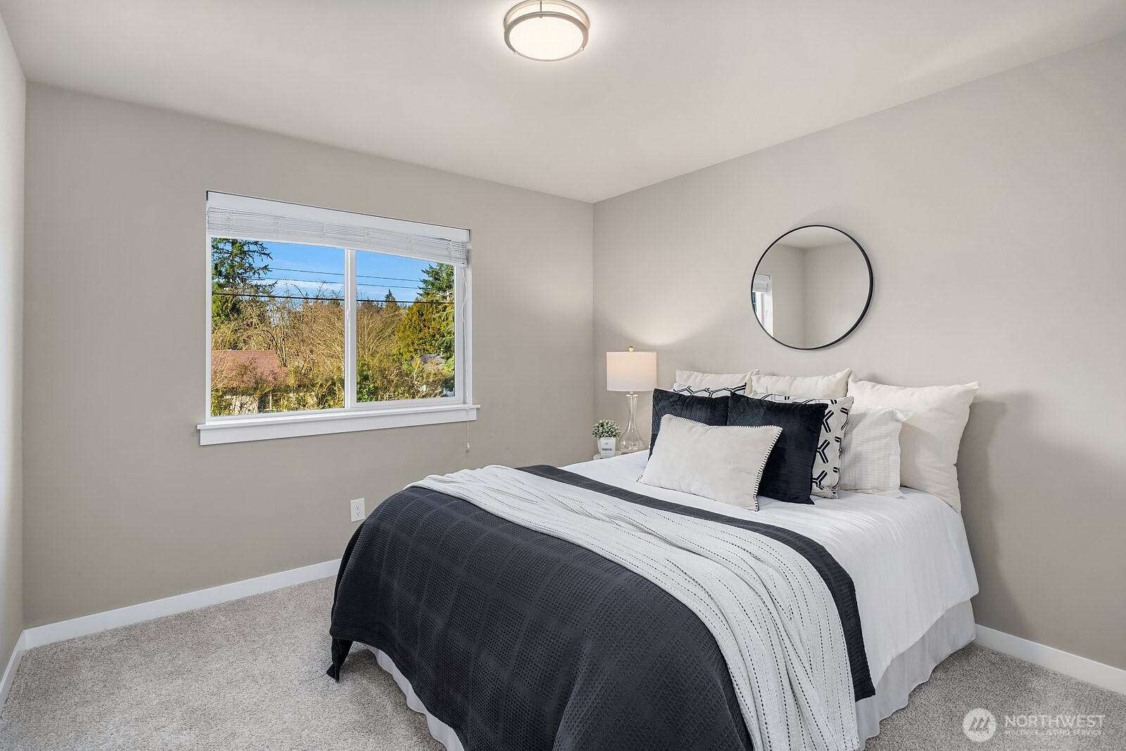 4802 236th Street SW Mountlake Terrace WA 98043