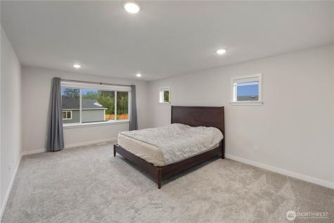 13426 183rd Street E Puyallup WA 98374