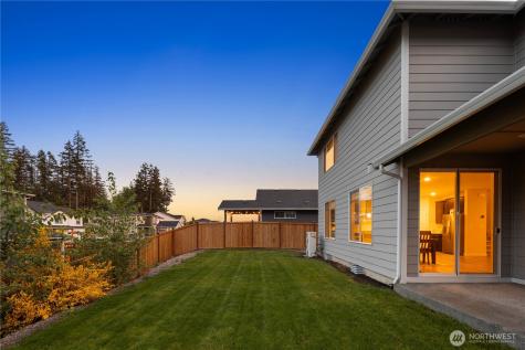 13426 183rd Street E Puyallup WA 98374