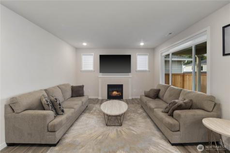 13426 183rd Street E Puyallup WA 98374