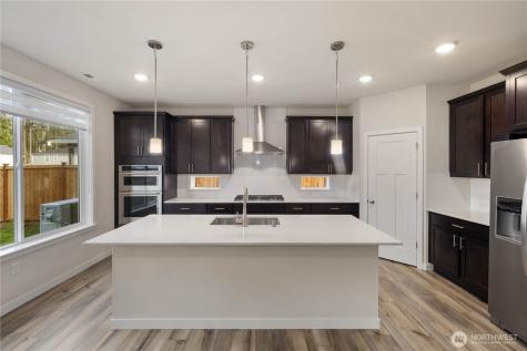 13426 183rd Street E Puyallup WA 98374