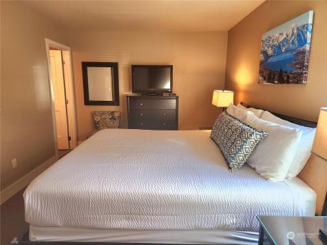 1 Beach 565-p Manson WA 98831