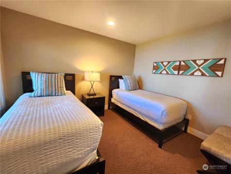 1 Beach 565-p Manson WA 98831