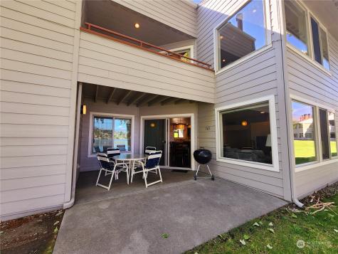 1 Beach 565-p Manson WA 98831