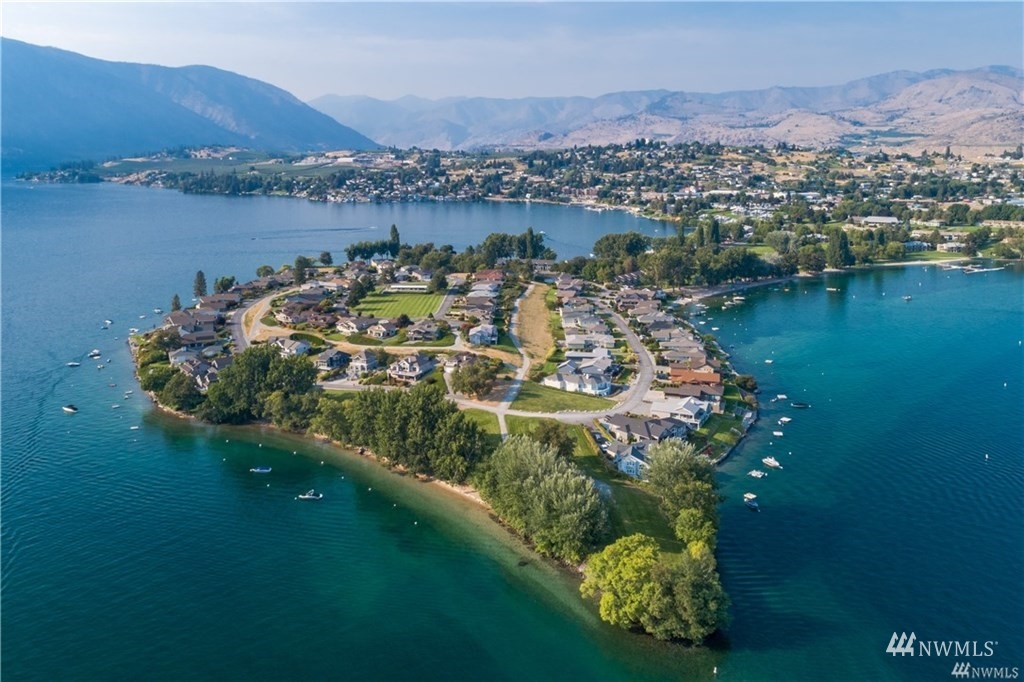 1 Beach 565-p Manson WA 98831
