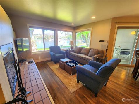 1 Beach 565-p Manson WA 98831