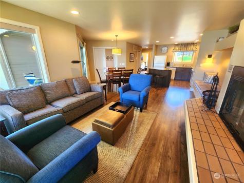 1 Beach 565-p Manson WA 98831