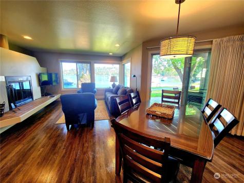 1 Beach 565-p Manson WA 98831