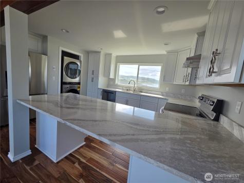 2629 W Beach Road Oak Harbor WA 98277
