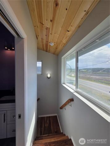 2629 W Beach Road Oak Harbor WA 98277