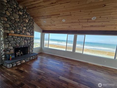 2629 W Beach Road Oak Harbor WA 98277
