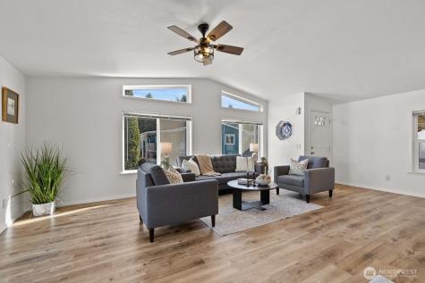 23825 15th Avenue SE Bothell WA 98021