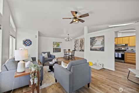 23825 15th Avenue SE Bothell WA 98021