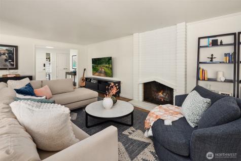8320 SE 62nd Street Mercer Island WA 98040