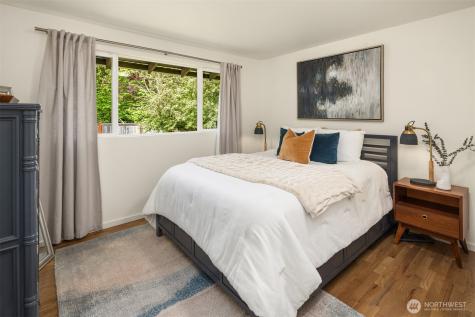 8320 SE 62nd Street Mercer Island WA 98040