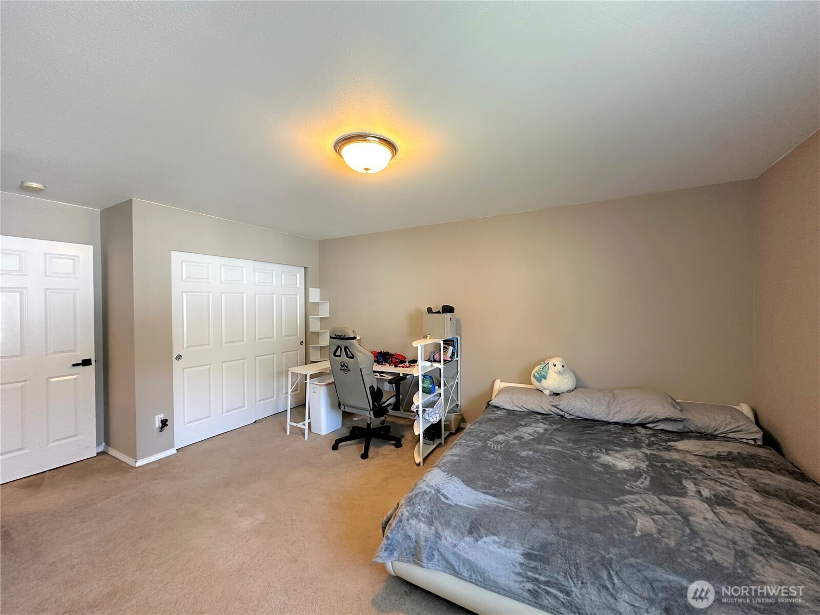 20431 SE 261st Place Covington WA 98042