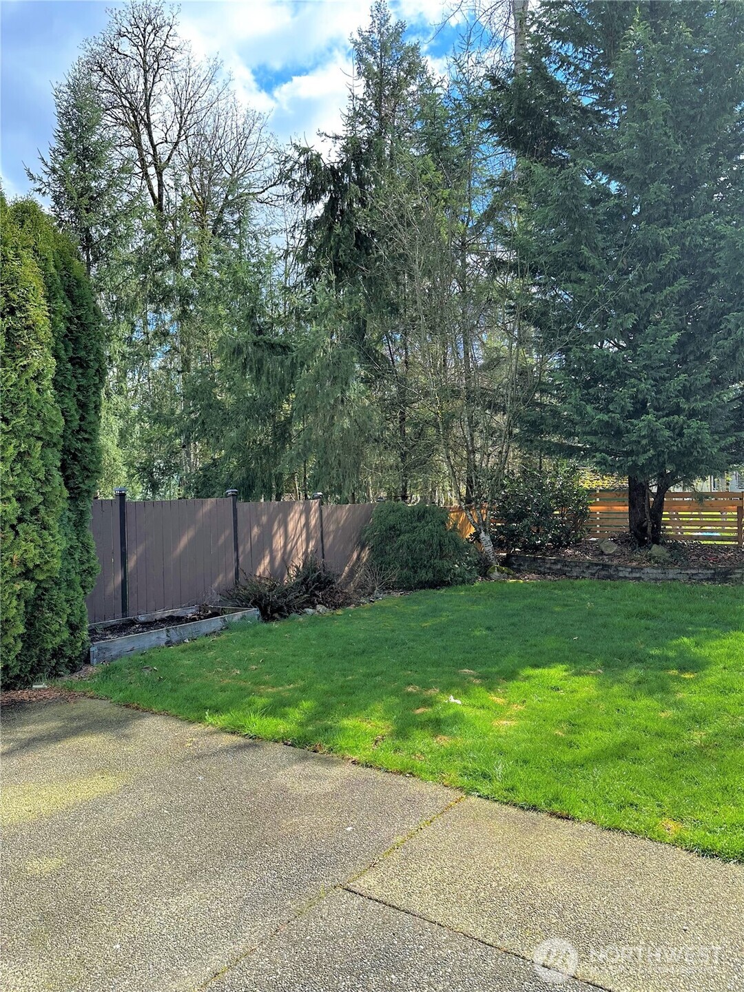 20431 SE 261st Place Covington WA 98042