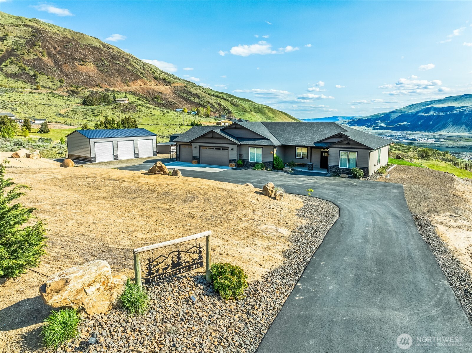 6673 Keane Grade Road Rock Island WA 98850